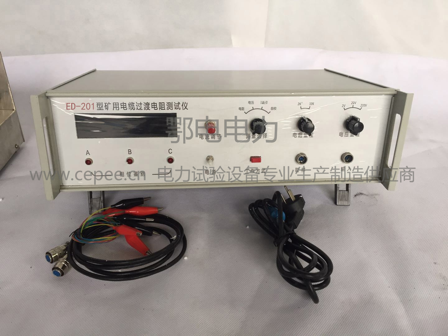 ED-201型矿用电缆过渡电阻测试仪产品简介(图1)